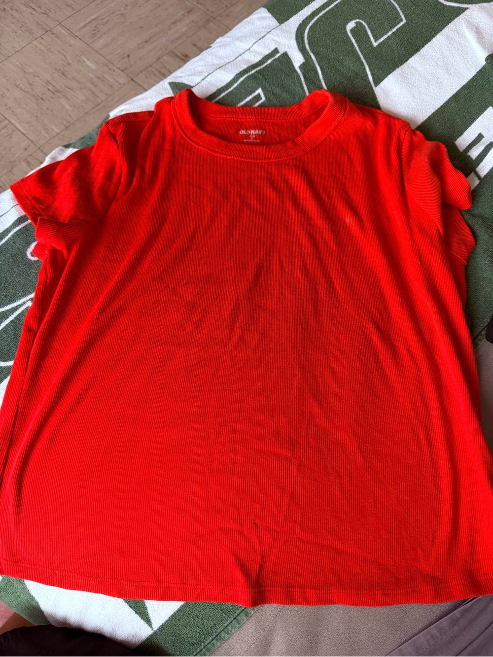 Old Navy Short Sleeve Crewneck Tees - Picture 10 of 14